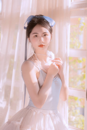 JUL一542人妻秘书汗中出